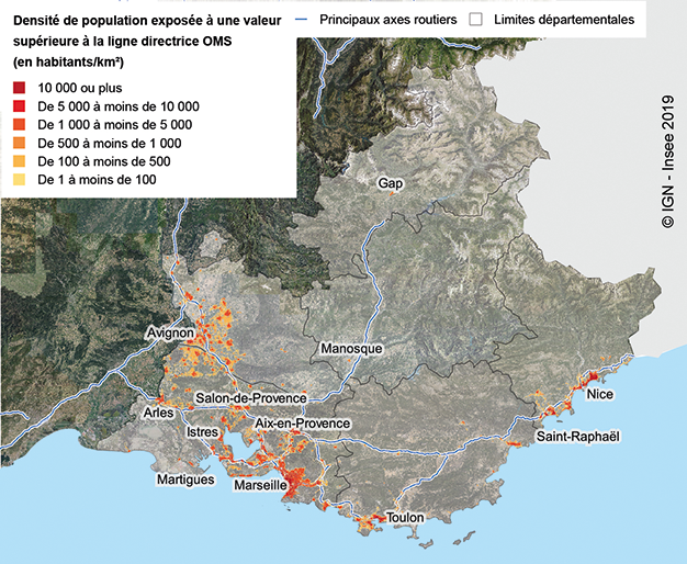 Figure 1 – Les agglomérations de Marseille, Nice et la vallée du Rhône concentrent les populations qui dépassent la ligne directrice Densité de population exposée à une concentration annuelle moyenne en PM10 supérieure à 20 µg/m³ ---- Note : la densité de population au lieu de résidence est définie au carreau de 200 m de côté et lissée. Sources : AtmoSud, Insee, Fidéli 2017